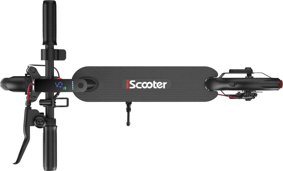 Trottinette électrique iScooter i9 Max vue de dessus : plateau antidérapant avec logo iScooter et guidon