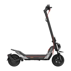 Trottinette électrique Navee NT5 Max vue de trois-quarts côté droit, roues à suspension visibles