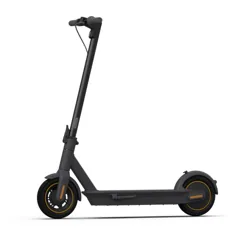 Trottinette électrique Segway Ninebot Max G30E II noire et grise, vue de trois quarts avant, dépliée
