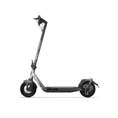 Trottinette électrique Niu KQi Air argent vue de trois-quarts avant