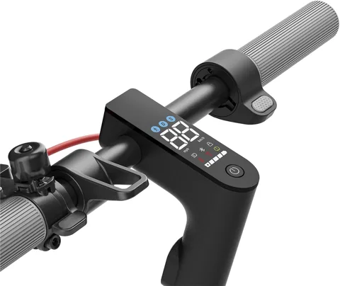 Écran et poignée droite du guidon de la Xiaomi Electric Scooter 4 en gros plan