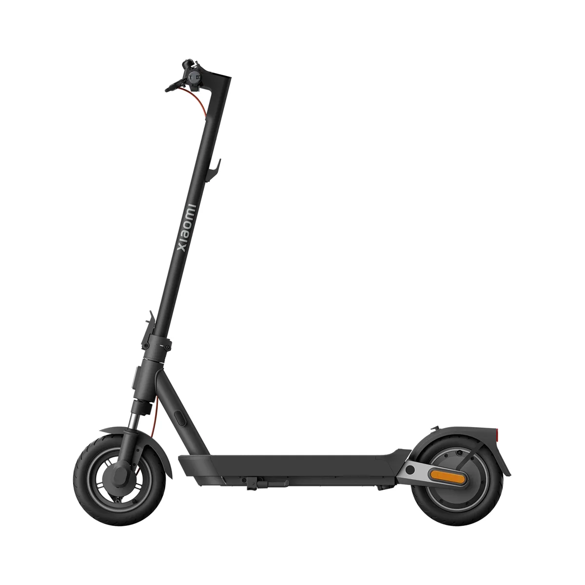 Trottinette électrique Xiaomi Electric Scooter 5 Pro noire, vue de profil côté gauche, dépliée