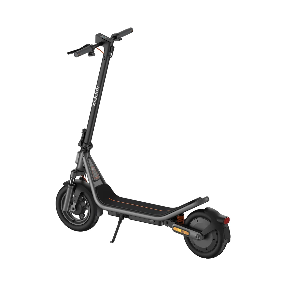 Trottinette électrique Xiaomi Electric Scooter 6 noire, vue de trois quarts avant, dépliée